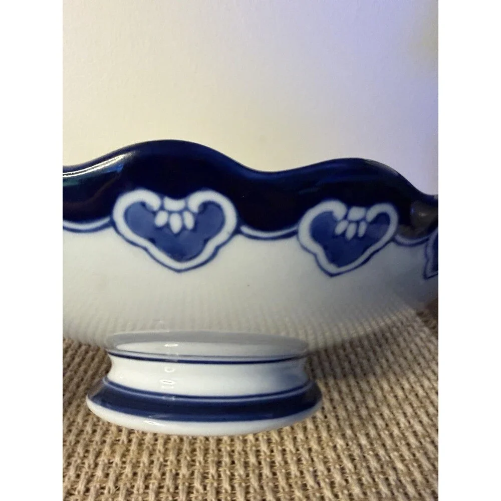 Bombay Company Floral Blue White Ceramic Footed Bowl Scalloped Edge Floral
